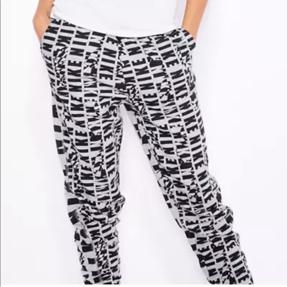 Nike Pants - NIKE black white logo club jogger athleisure pants M
